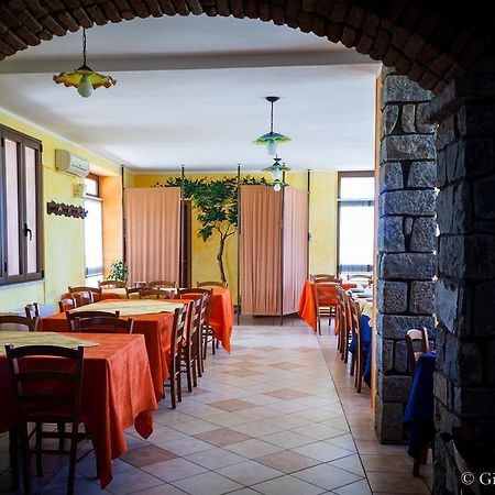 Agriturismo Le Vigne Ducali Màndas Exteriér fotografie